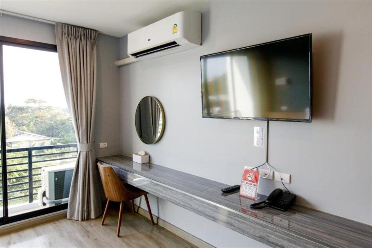 Le Lert Hotel Ratchaburi Exterior foto